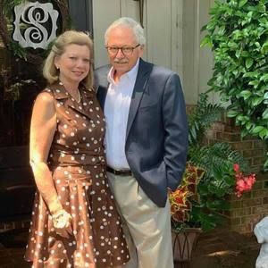 Meet your Posher, Lori